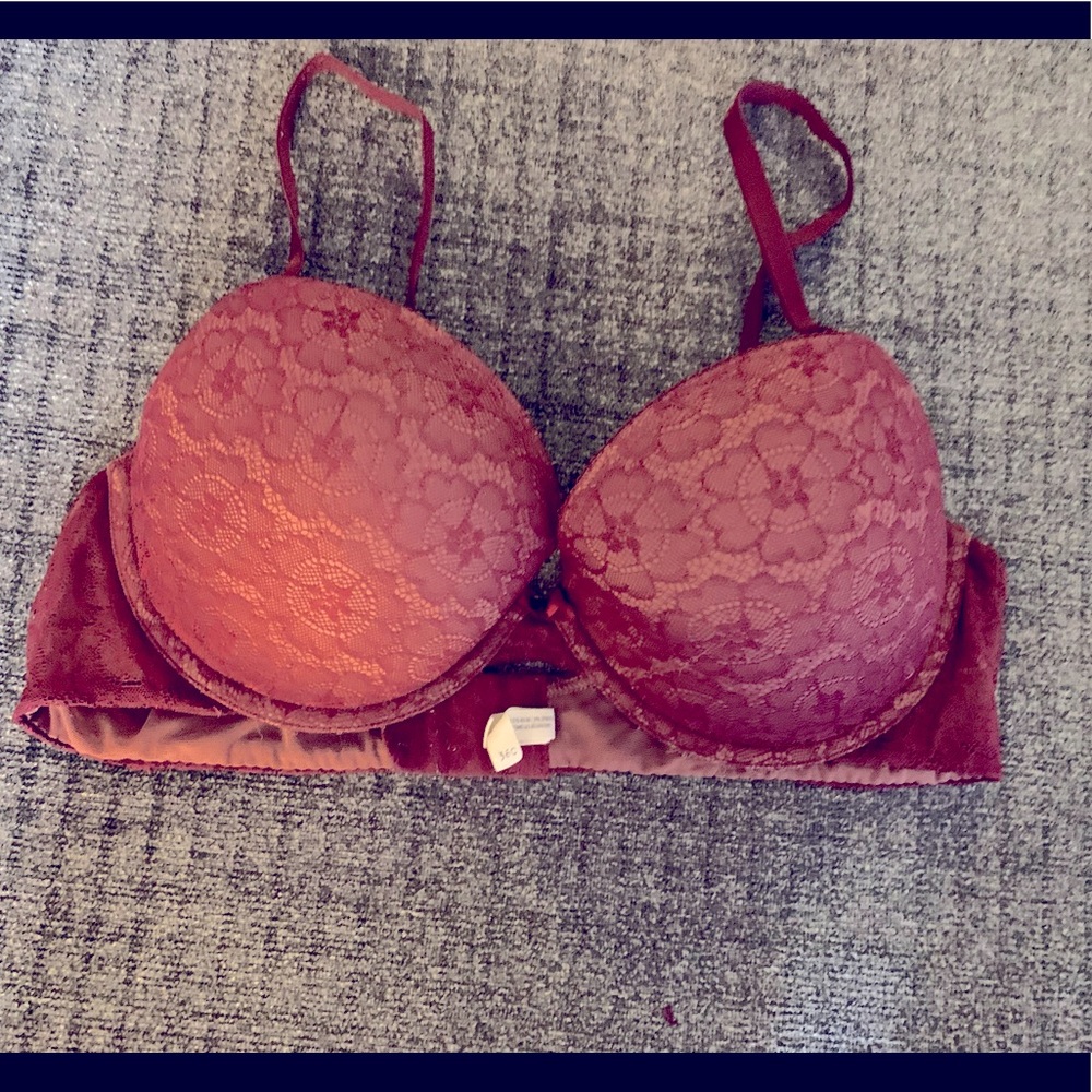 M pink  36c red 36D multiple pack BRAS